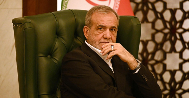 الرئيس الإيراني يرد ترامب: الخليج الفارسي سيبقى الخليج الفارسي