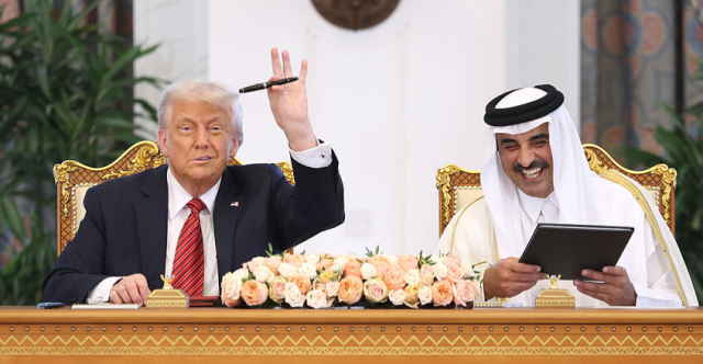 بقيمة 200 مليار دولار.. ترامب يعقد صفقة بوينغ مع قطر