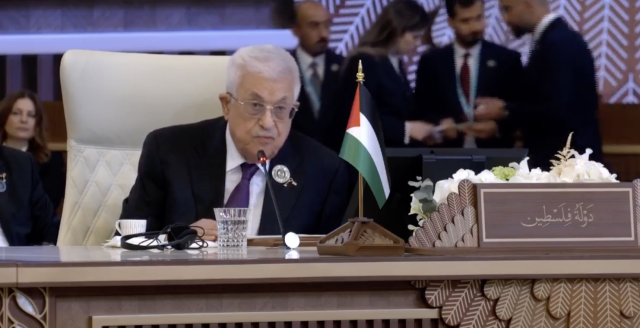 داعياً لغزة بلا حماس.. محمود عباس: القضية الفلسطينية تتعرض لمخاطر وجودية