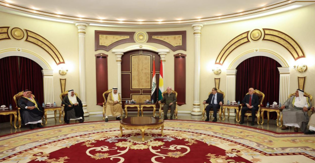 وفد من الأنبار وحزام بغداد يقدم إحاطة بمطالب مناطقهم لمسعود بارزاني