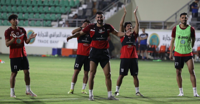 انطلاق أول وحدة تدريبية لـأسود الرافدين بقيادة أرنولد في البصرة (صور)