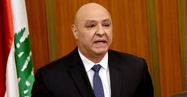 الرئيس اللبناني يصل الى العراق