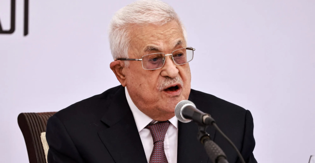 الرئيس الفلسطيني يدعو حماس لإنهاء الانقلاب ووقف إطلاق النار بأي ثمن