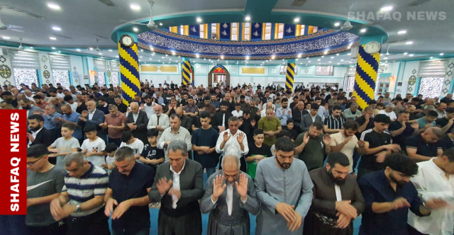 موظفو كوردستان يحيون عيد الأضحى بلا رواتب وسط صمت حكومي (صور)
