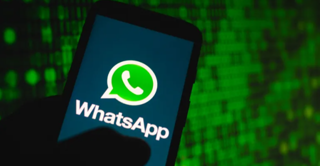 إيران تحذر من واتساب وميتا ترد: لا نعطي البيانات للحكومات