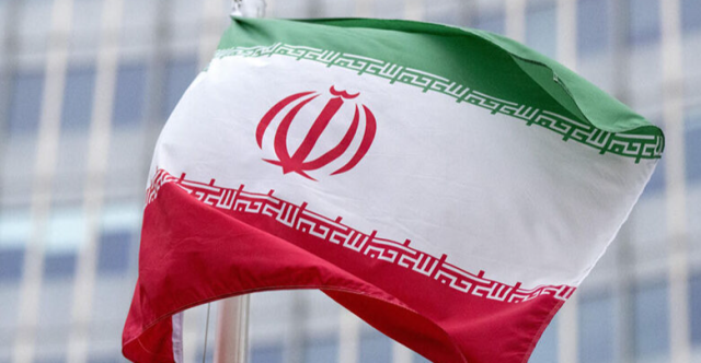 إيران تفكك شبكة جواسيس لإسرائيل وتضبط 10 آلاف طائرة مسيرة بحوزتهم