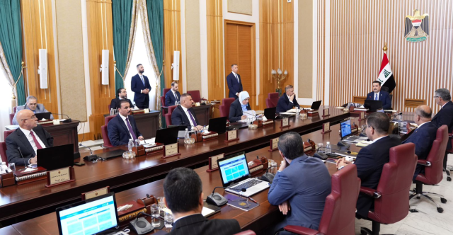 مجلس الوزراء يصادق على مشاريع تنموية وإجراءات جديدة لضبط سوق الحديد