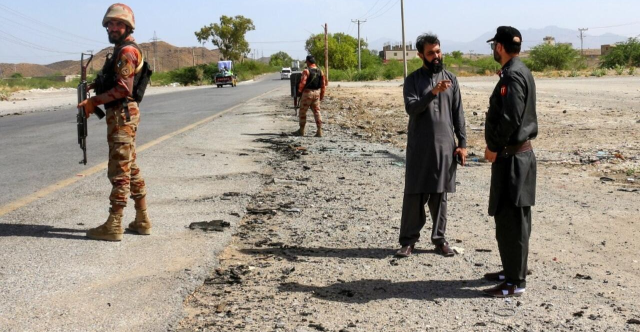 باكستان.. مقتل وإصابة أكثر من 36 جندياً ومدنياً بهجوم انتحاري لطالبان