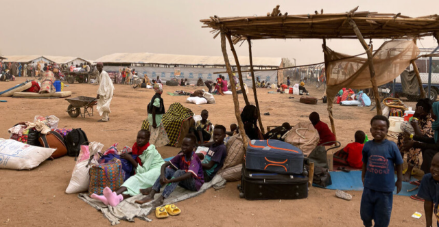الجوع ونقص الدواء يودي بحياة 239 طفلا في السودان