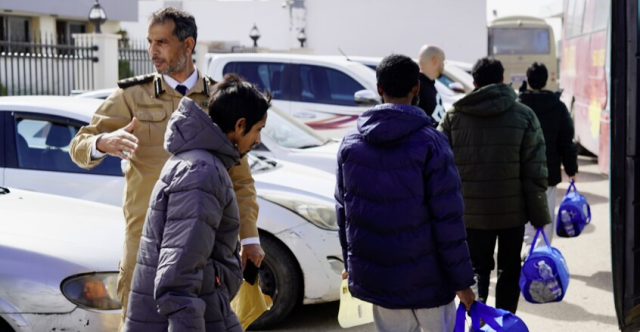 من ليبيا إلى أربيل.. الإفراج عن 7 مهاجرين عراقيين غير شرعيين بطرابلس