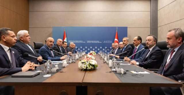 العراق يشارك في مباحثات رباعية مع أمريكا وتركيا بشأن العقوبات على سوريا
