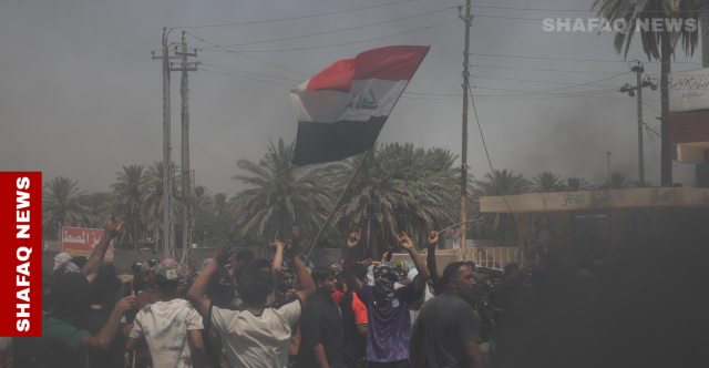 في بابل.. احتجاجات غاضبة على شح المياه وجفاف المجرية (صور)