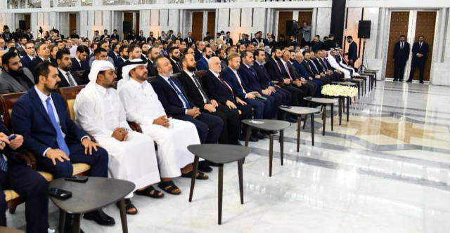 سوريا توقّع مذكرات تفاهم استثمارية ضخمة.. هل من فرصة لشراكة عراقية؟