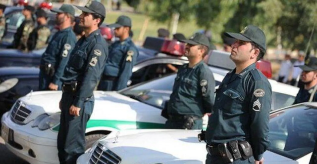 مقتل ثلاثة مسلحين في محاولة اقتحام مركز شرطة جنوب شرقي إيران