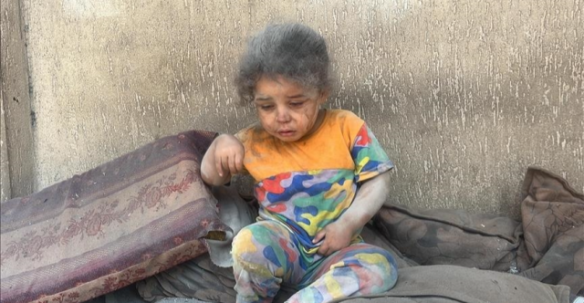 مجاعة غزة تلتهم 235 شخصاً نصفهم أطفال