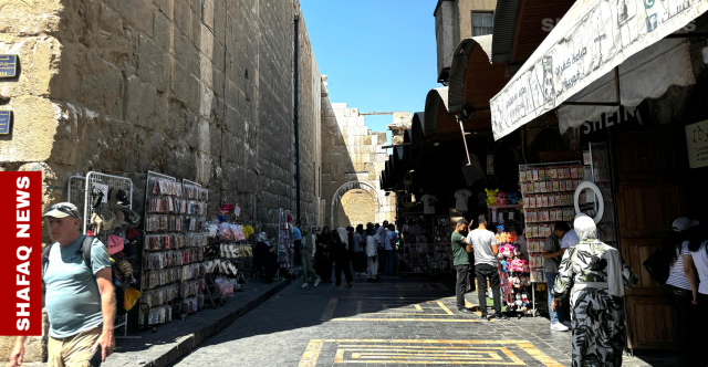 سوق القباقبية في دمشق.. 7 قرون من التاريخ تواجه تحديات الحاضر (صور)