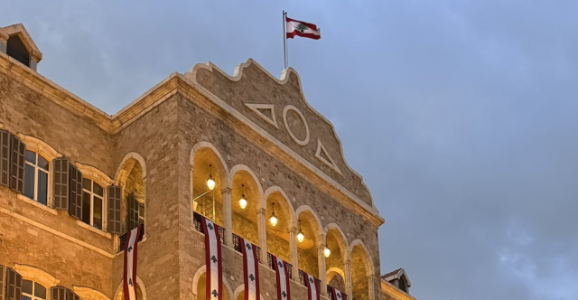 حصري.. قرار تاريخي من السراي لإسقاط المحور الإيراني في لبنان