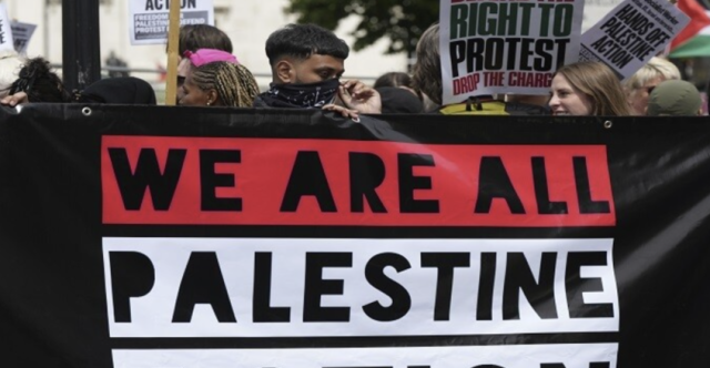 فلسطين أكشن تتسبب باعتقال 890 متظاهراً في لندن