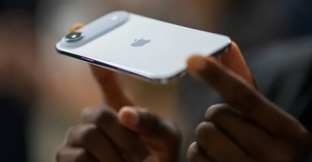 بسمك 5.6 ملم.. آبل تطلق آيفون Air