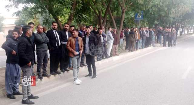 كرميان.. الكوادر التربوية تملأ الشوارع للتظاهر وثلاثة ملفات ضمن طلبات المحتجين