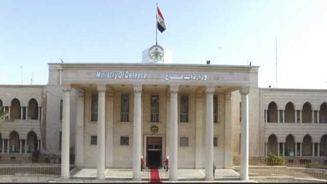 الدفاع تنفي تهريب الأسلحة لكوردستان: المدافع داخل ميناء أم قصر استوردتها الوزارة