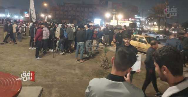 كركوك.. تظاهرة تطالب بمياه الشرب وخلافات تشعل النيران بمنازل قيد الإنشاء