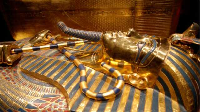 عالم آثار مصري ينفي لعنة الفراعنة ويكشف السر