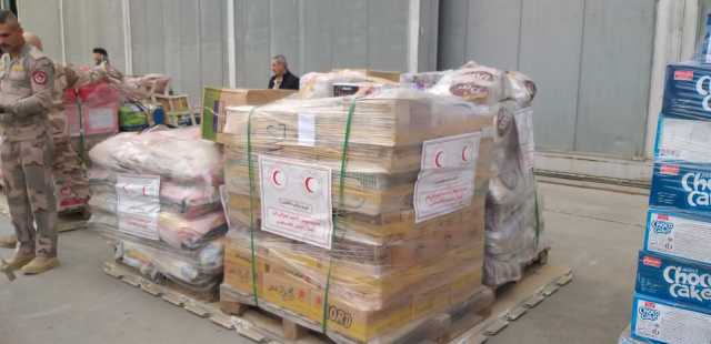 العراق يرسل أكثر من 15 طنا من المواد الغذائية والاغاثية الى غزة عبر مصر