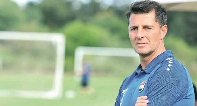 لست احمق لأعد العراقيين به .. تصريح كاساس بشأن كأس آسيا يثير ردود أفعال متباينة بالوسط الرياضي