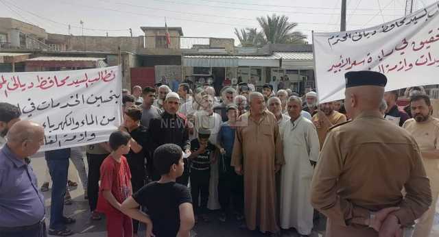 عراقيون يهددون بقطع طريق دولي والإطاحة بـرؤوس وكراسي احتجاجاً على تردي الكهرباء (فيديو)