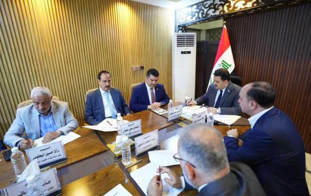 السوداني يطلق جسرا جديدا يربط الاعظمية بالكاظمية ويوجه بتأهيل مسجد ابو حنيفة