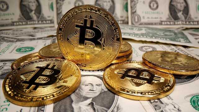 بتكوين يتضاعف مرتين بفضل صندوق الاستثمار المتداول الفوري وترامب