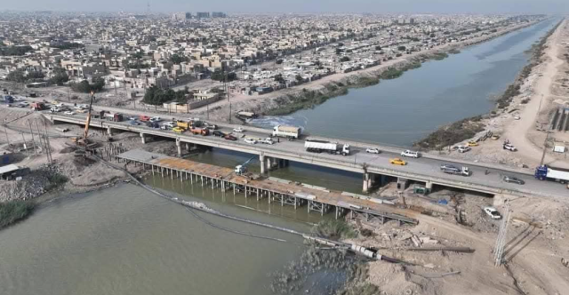 الجسر الهولندي.. شريان معطل ومعاناة مستمرة جنوبي العراق