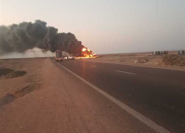 إصابة ٢٠ شخصا في حريق شاحنة مواد بترولية بجنوب الغردقة