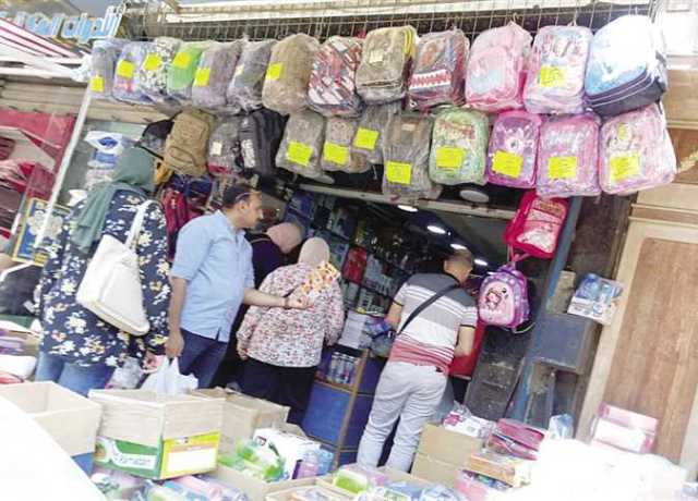 «فيه تضخم ومفيش دولار».. شعبة «الأدوات المكتبية»: زيادة في أسعار كل المستلزمات المدرسية