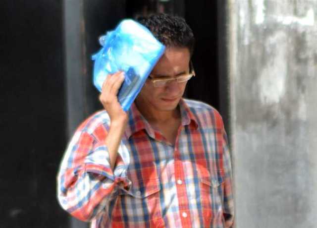 «الصحة» توضح أعراض الإصابة بضربة الشمس