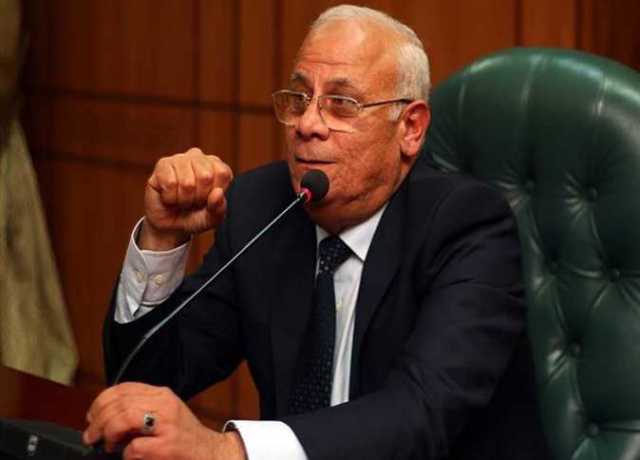 محافظ بورسعيد: مفيش مشكلة بين الأهلي والمصري إحنا إخوات