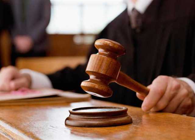 إحالة عامل بتهمة قتل زوجته أمام أطفالهما في السلام لمحكمة الجنايات