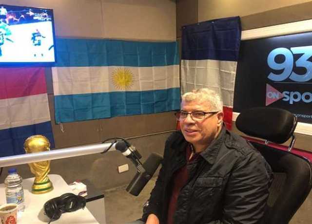 نجم فريق اليد بالزمالك يفسخ عقده.. شوبير يكشف التفاصيل