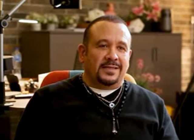 هشام عباس ناعيا علاء عبد الخالق : «لعدم شكواه حتى الآن لم نعرف نوع مرضه»