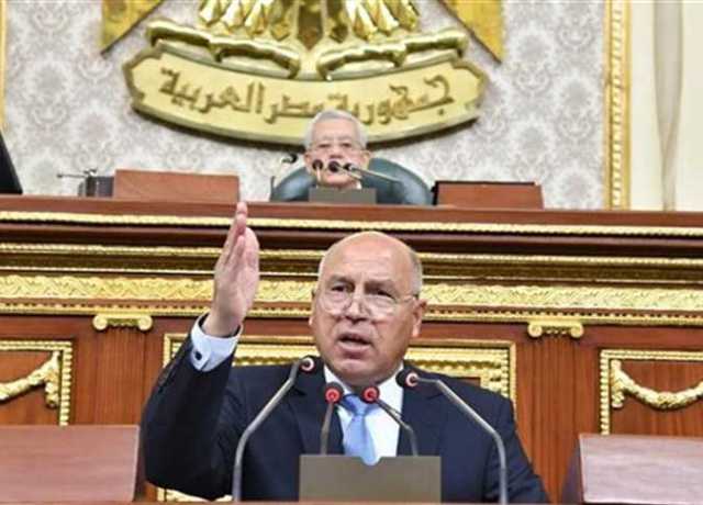 كامل الوزير: «إحنا خدامين الشعب المصري وتحت أمره نشيل القمامة»