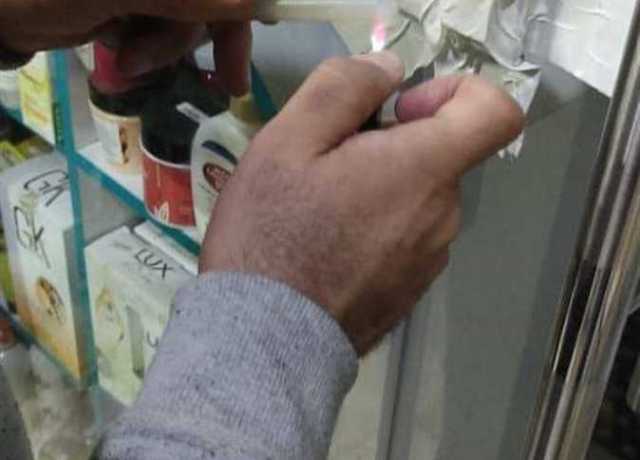 ضبط 1000 عبوة دواء داخل صيدلية غير مرخصة في الشرقية