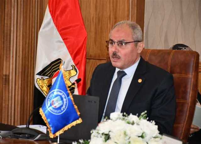 اعتماد نتيجة بكالوريوس تجارة القناة والكشف عن أسماء الطلاب العشر الأوائل
