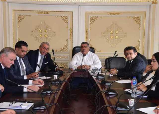 «صناعة النواب» تناقش توطين الصناعات المغذية للأجهزة المنزلية كالصاج والاستانلس والبلاستيك