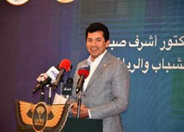 وزير الرياضة يشكر ألعاب القوى ويطالب رفع الأثقال بمواصلة حصد الميداليات بدورة الألعاب العربية