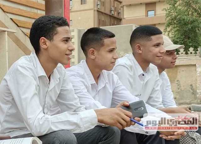 تظلمات الدبلومات الفنية 2023.. الرسوم وأماكن التقديم في القاهرة والمحافظات
