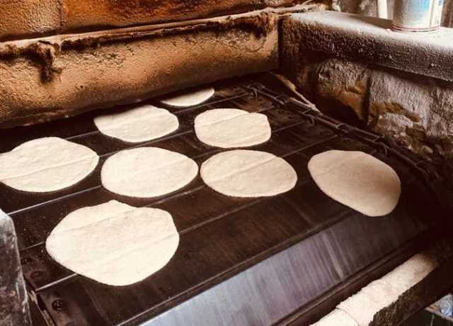 ضبط كمية من الدقيق المدعم قبل تهريبها وبيعها في السوق السوداء في شمال سيناء