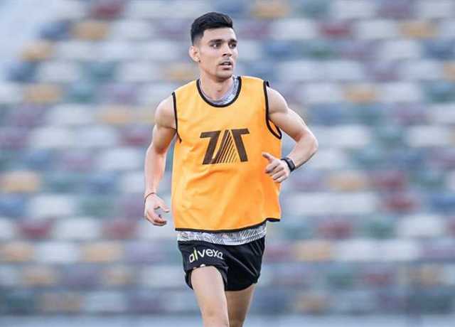 «أوضة اللبس هتبوظ».. جمال عبدالحميد يكشف مفاجأة صادمة لجماهير الزمالك بشأن عودة بن شرقي