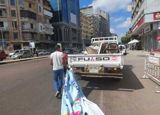خلال 6 أشهر .. أجهزة الإسكندرية تزيل 3332 إعلان مخالف