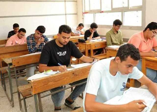 امتحان الإنجليزي للصف الثالث الثانوي 2023.. وفاة طالب وحقيقة تسريب الامتحان ونموذج الإجابة